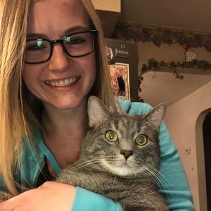 Meet your Posher, Nicole